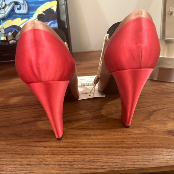 Prada Silk Mary Janes- Spring 2006 - Picture 4 of 8